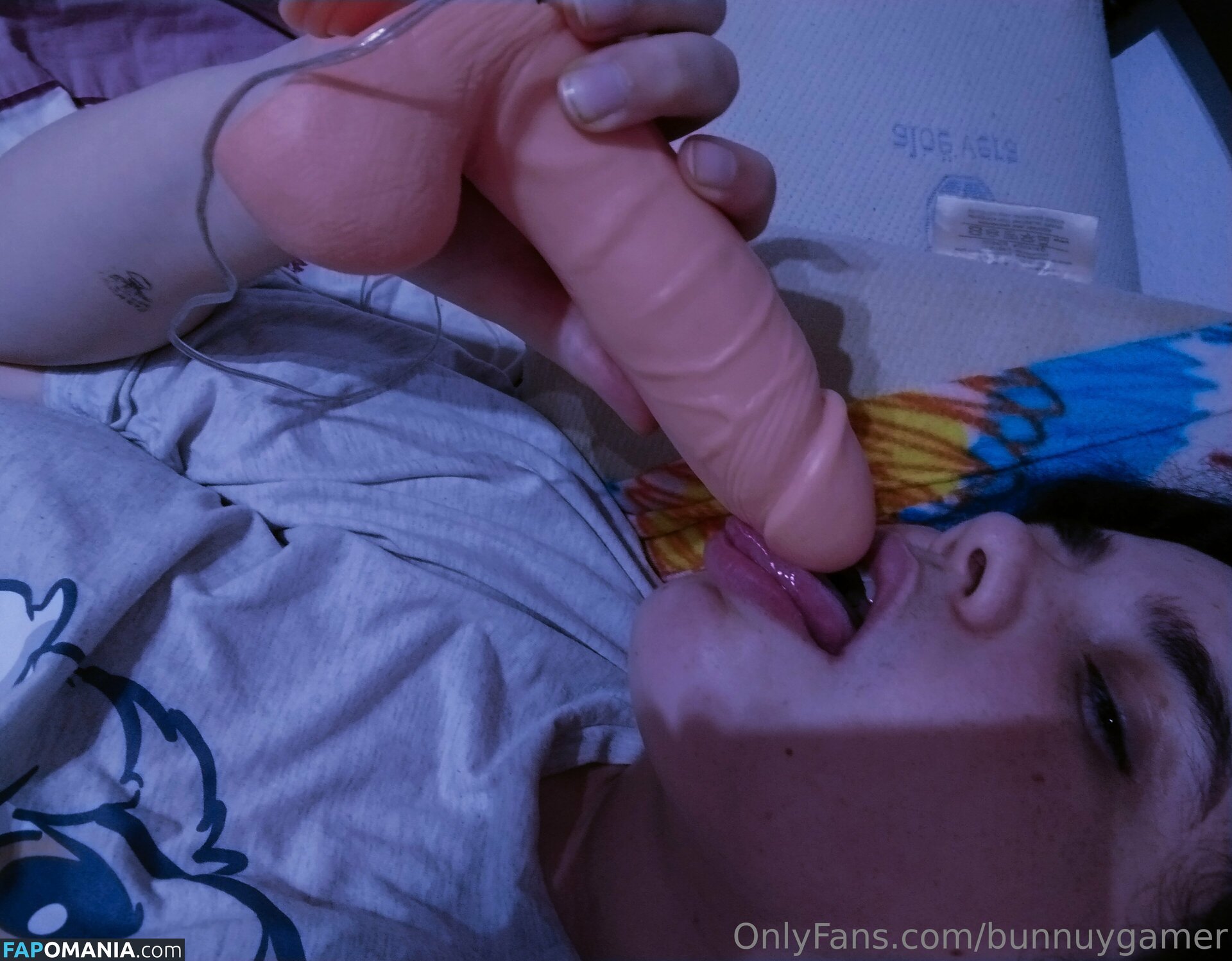 b_u_n_n_y__0_2_15 / bunnuygamer Naken OnlyFans  Läckta Foto #6