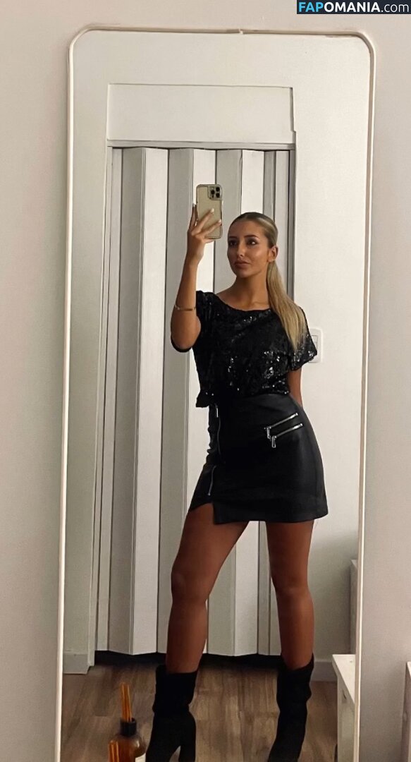 BustyAna / bustyannarosexxx / nhlbruins Naken OnlyFans  Läckta Foto #7