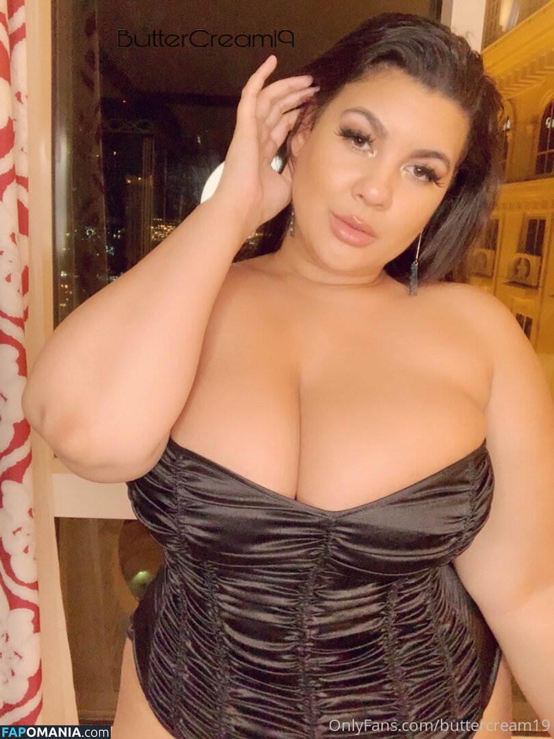 Buttercream19 Naken OnlyFans  Läckta Foto #2