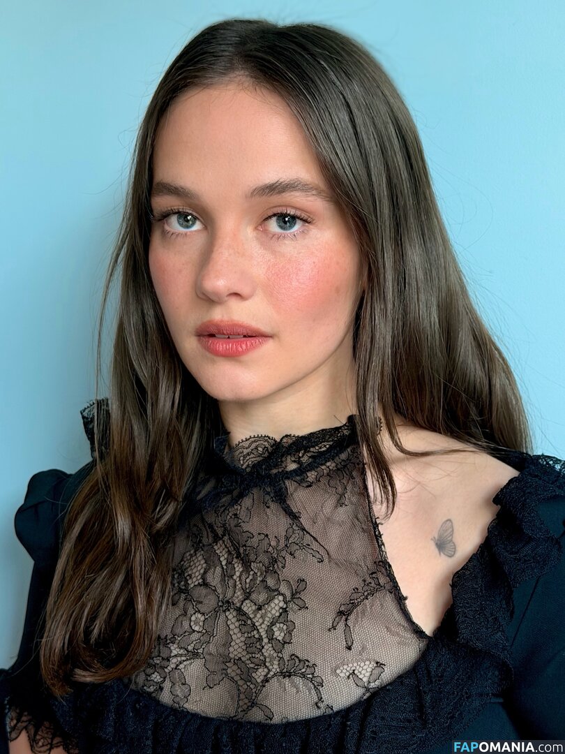 Cailee Spaeny / caileespaeny Naken OnlyFans  Läckta Foto #338