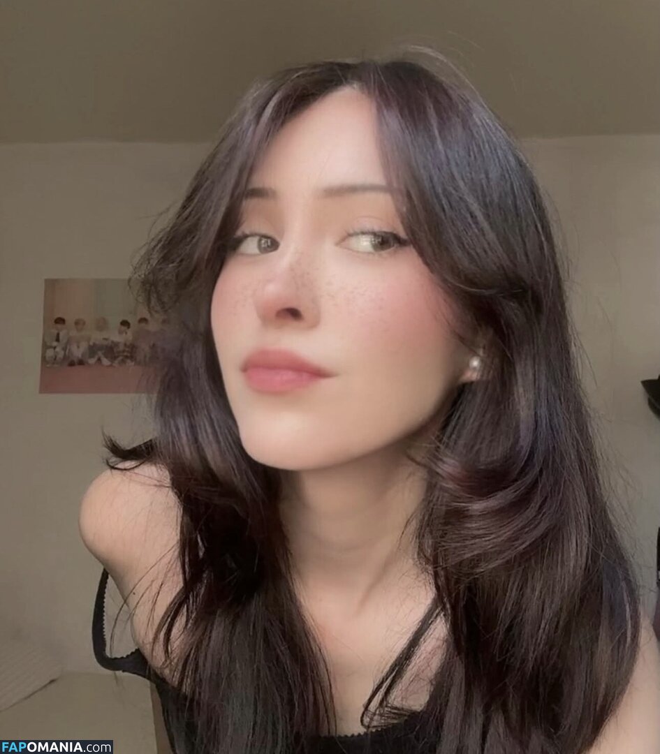 caileemai / thisiscaileee Naken OnlyFans  Läckta Foto #2