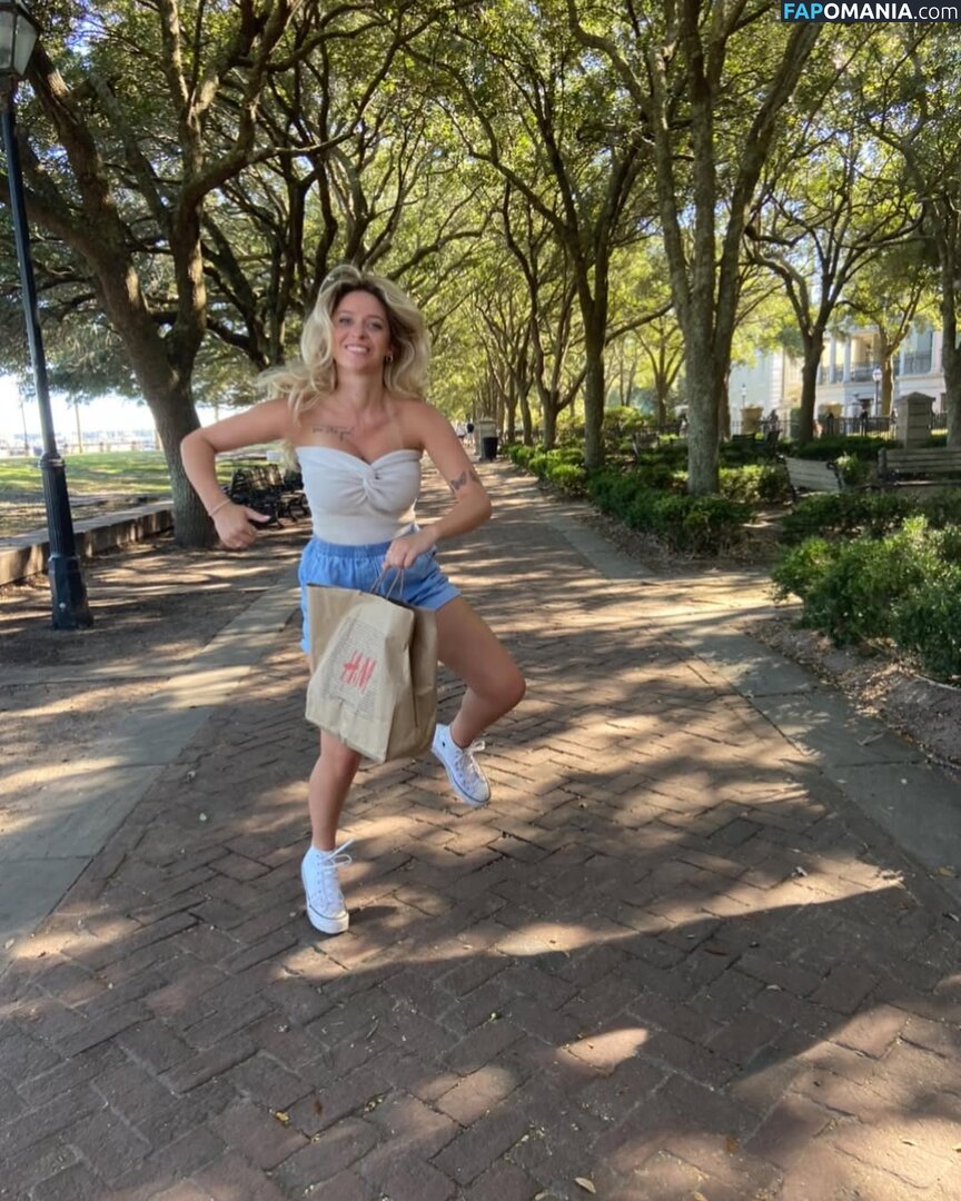 Caitlin Betterly / caitlin.betterly Naken OnlyFans  Läckta Foto #12