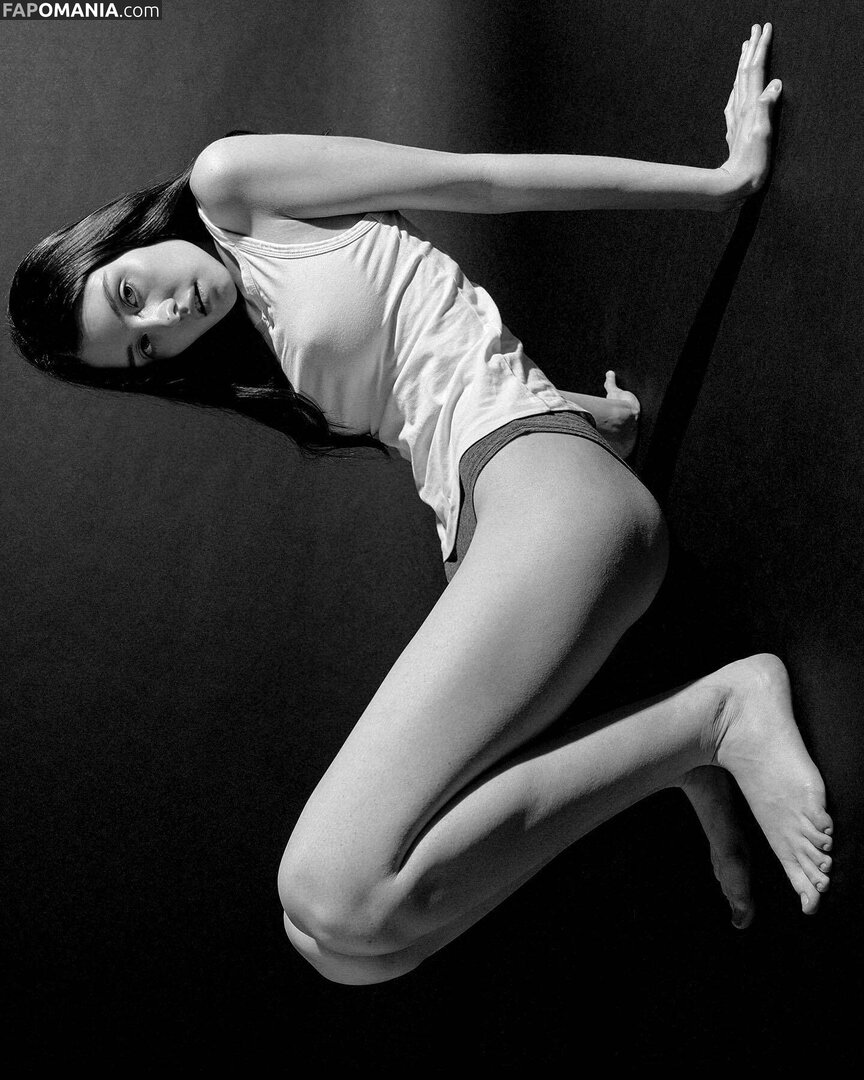 Cami.kova Naken OnlyFans  Läckta Foto #4