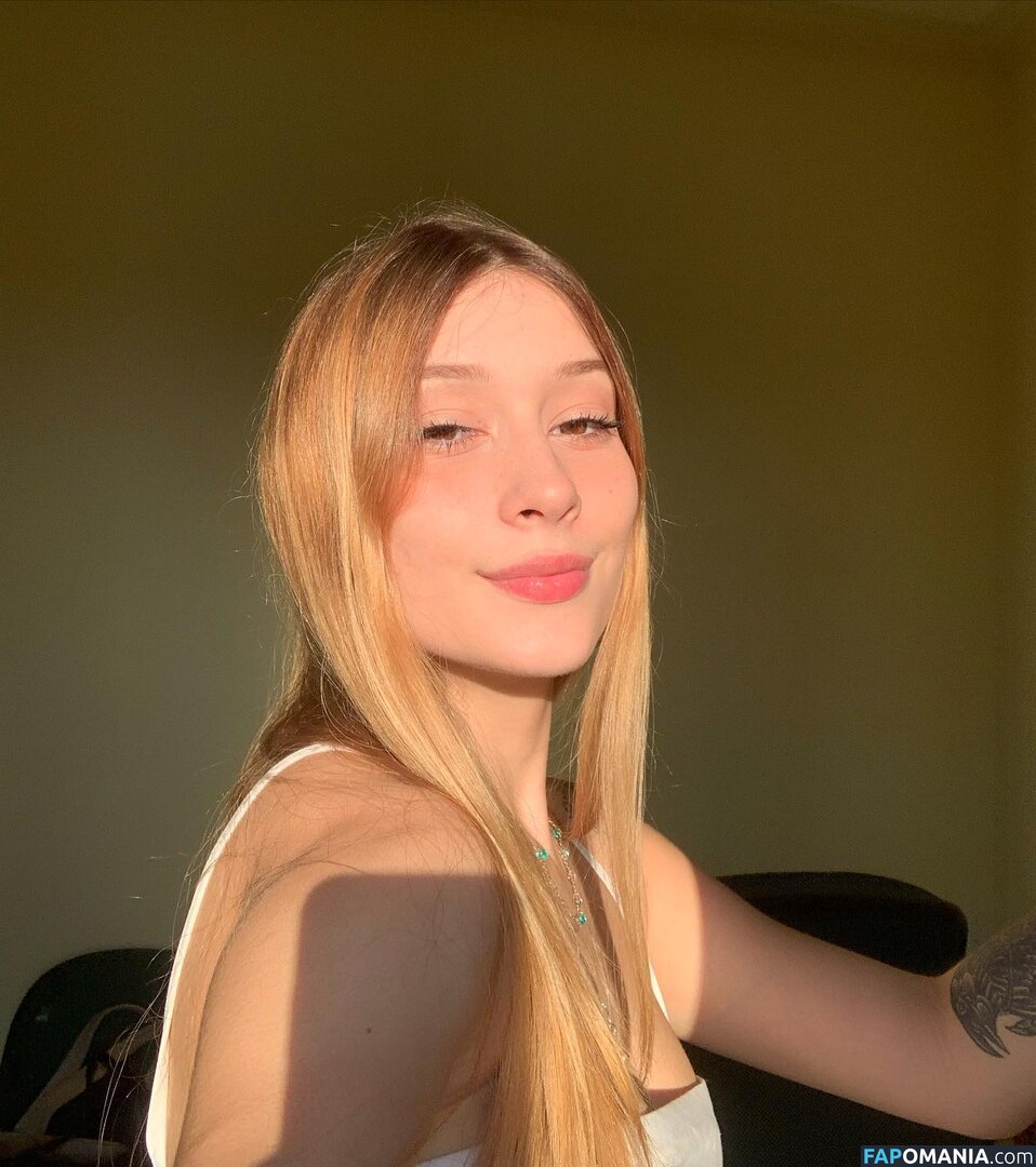 Camille Andretto / camilleadrt Naken OnlyFans  Läckta Foto #7