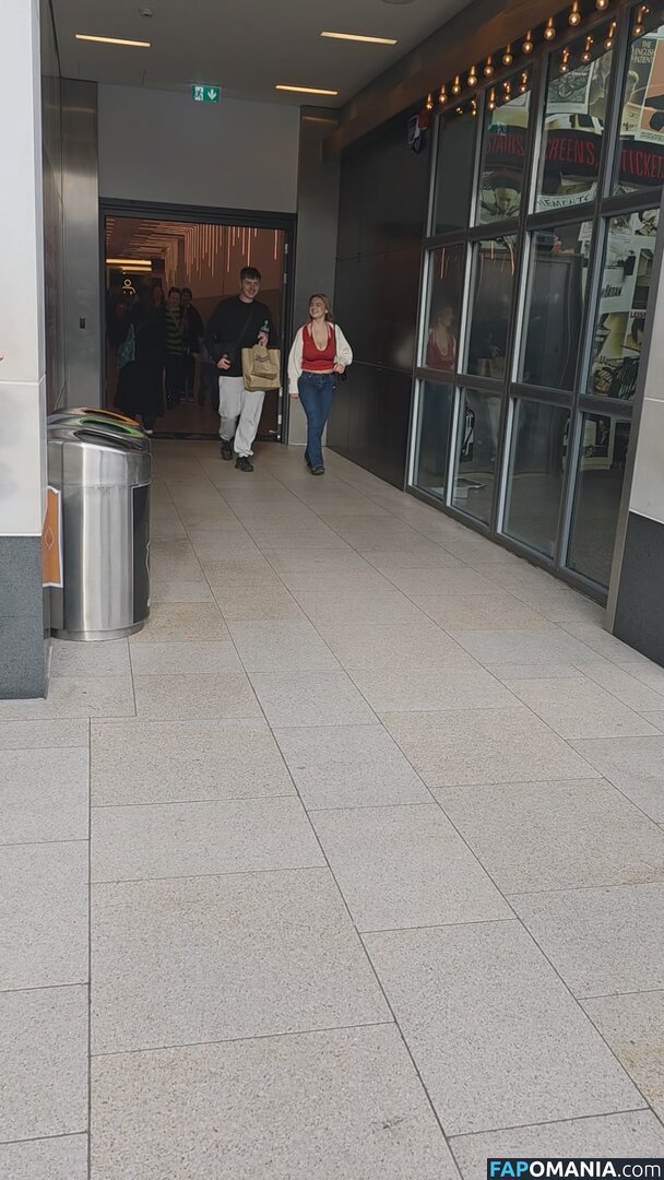 CANDID Boobs / bouncy / braless / cleavage / downblouse / jiggly Naken OnlyFans  Läckta Foto #26