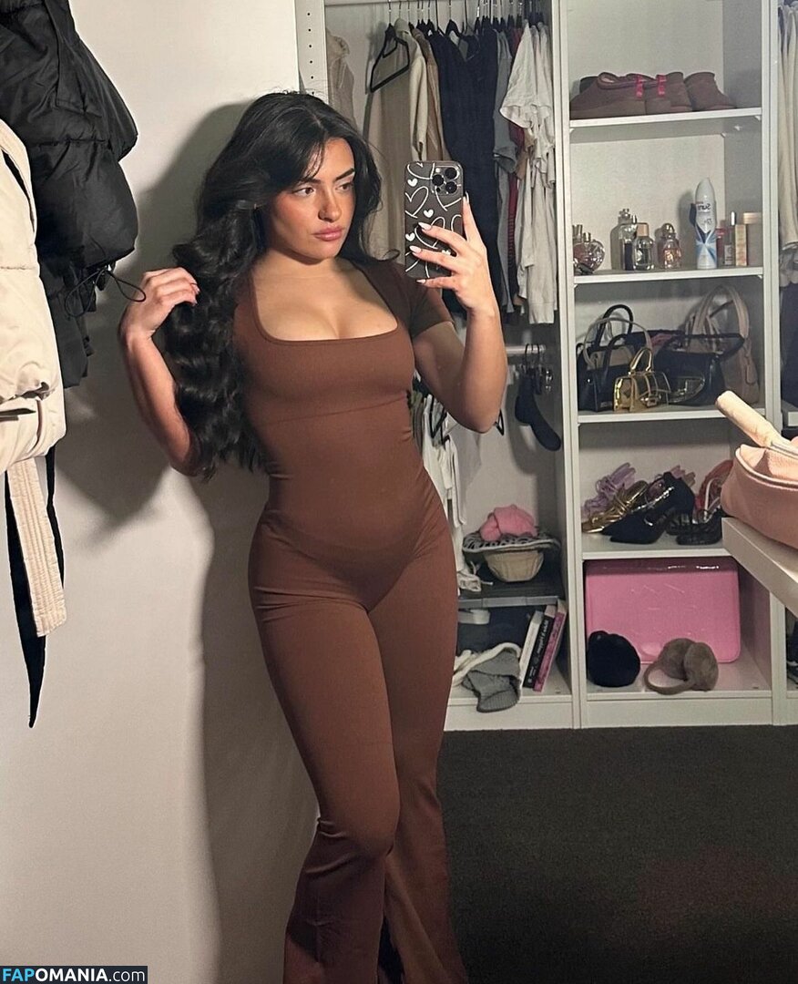 Carla Sophie / carlasophiebtw / carlysophie Naken OnlyFans  Läckta Foto #107