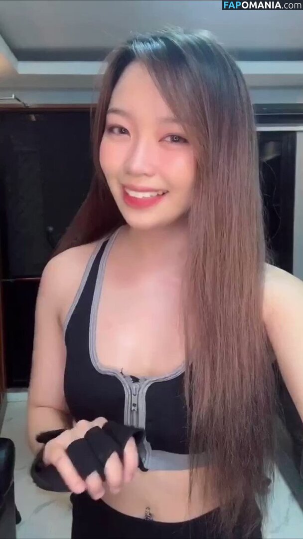 Carlyn Ocampo Naken OnlyFans  Läckta Foto #5