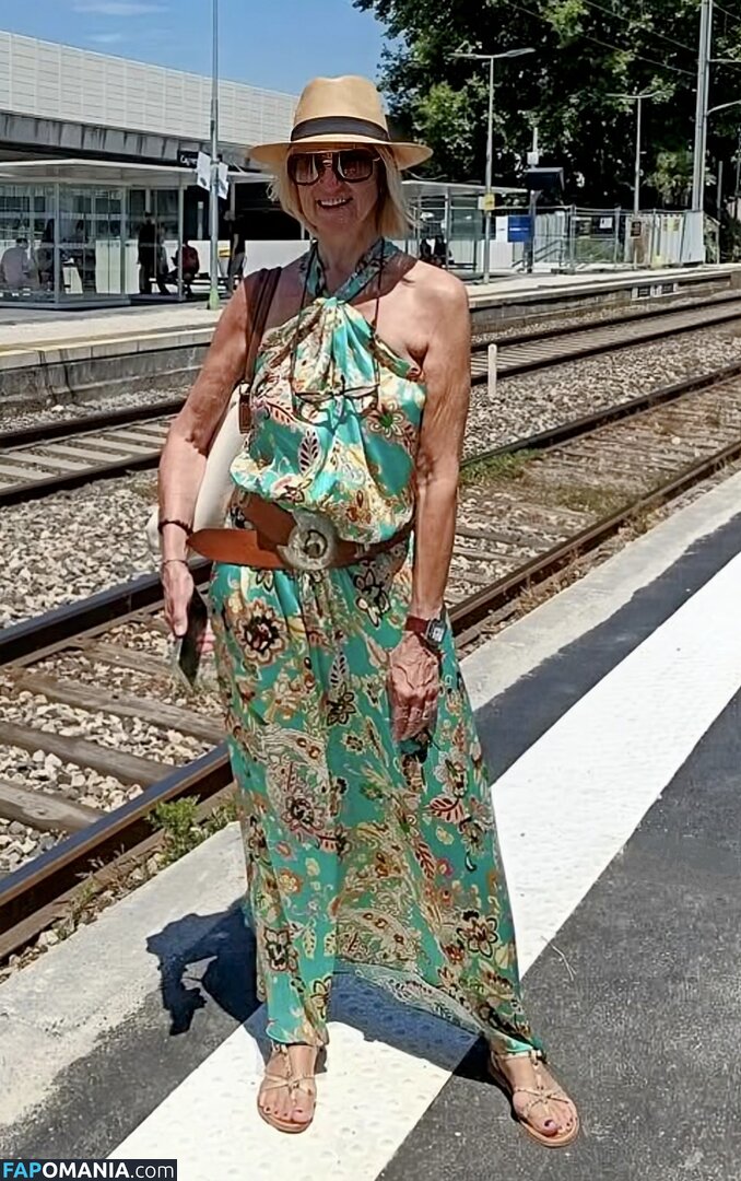 Carol McGiffin Naken OnlyFans  Läckta Foto #1