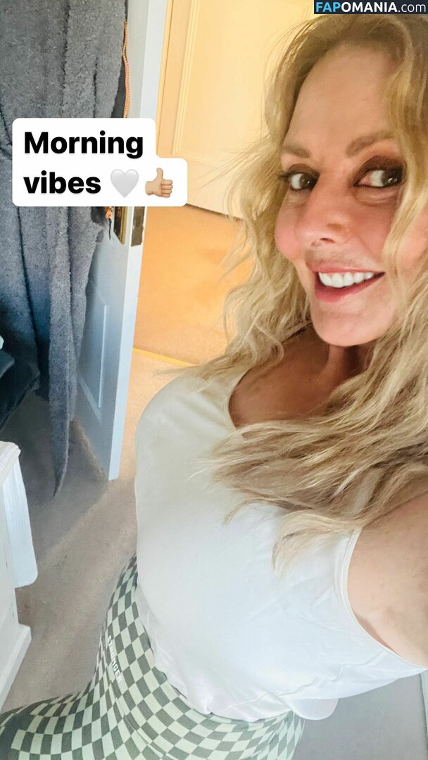 Carol Vorderman Naken OnlyFans  Läckta Foto #126