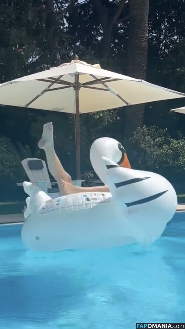 CarolinaBourbon Naken OnlyFans  Läckta Foto #1