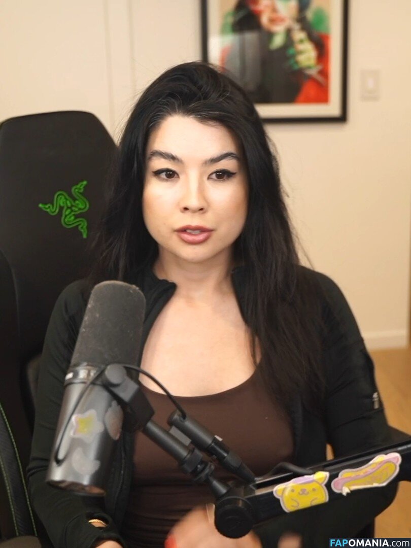 CarolineKwan / carolinekwann Naken OnlyFans  Läckta Foto #306