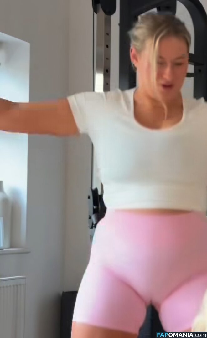 Carys whittaker  / Carys whittaker / busybeecarys / carys.whittaker Naken OnlyFans  Läckta Foto #7