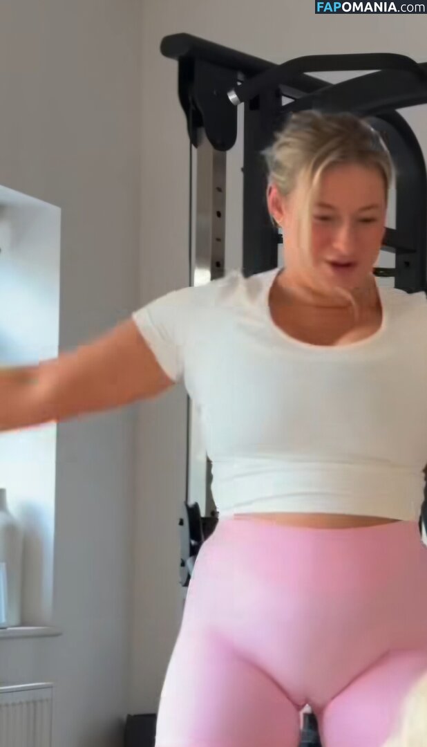 Carys Whittaker / busybeecarys / carys.whittaker Naken OnlyFans  Läckta Foto #32