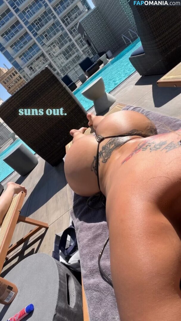 Cashmir.cc / Mirandablive / cashmir.1 / miranda2bangz Naken OnlyFans  Läckta Foto #6