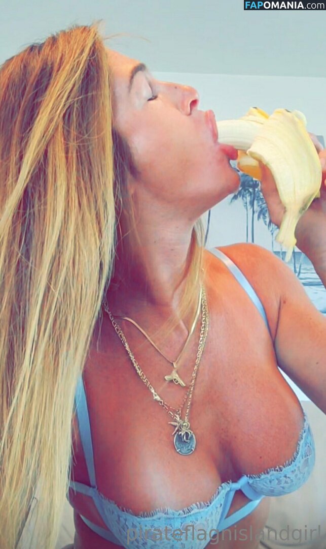 Cassie Zero / islandgirl11 / pirateflagnislandgirl Naken OnlyFans  Läckta Foto #34