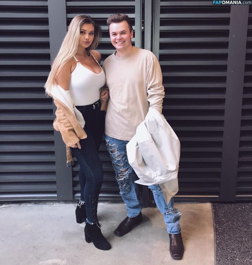 Catie Archambeau / catie.a Naken OnlyFans  Läckta Foto #16