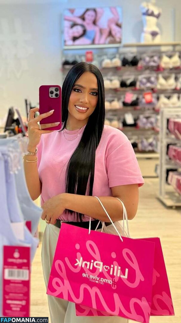Cecilia Rossell / ceciliarossellhn Naken OnlyFans  Läckta Foto #19