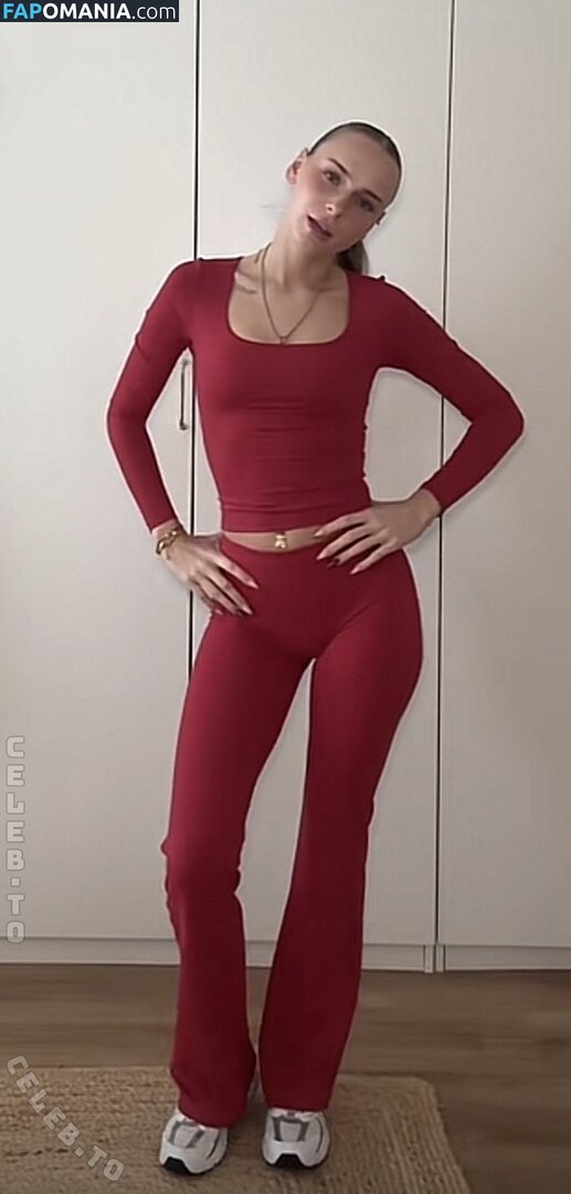 Celina Klug / celina.klug Naken OnlyFans  Läckta Foto #3