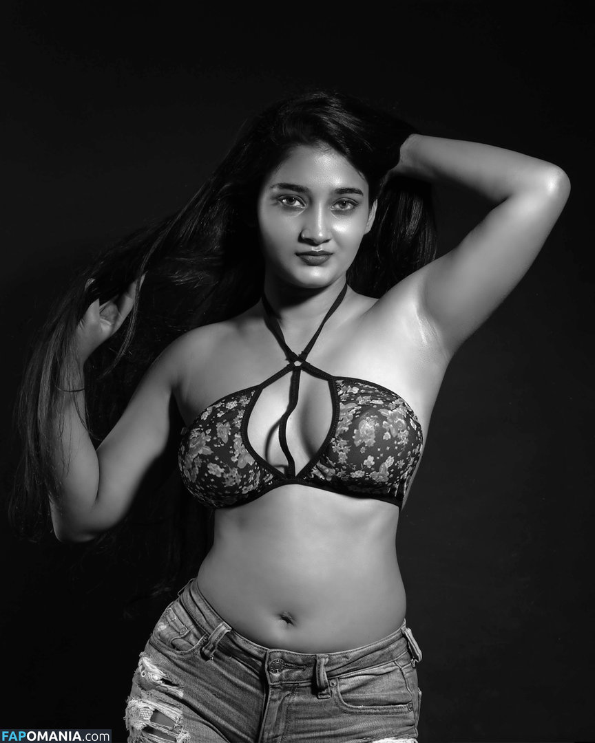 Chandrika Desai / Chandrika Passionica Naken OnlyFans  Läckta Foto #46