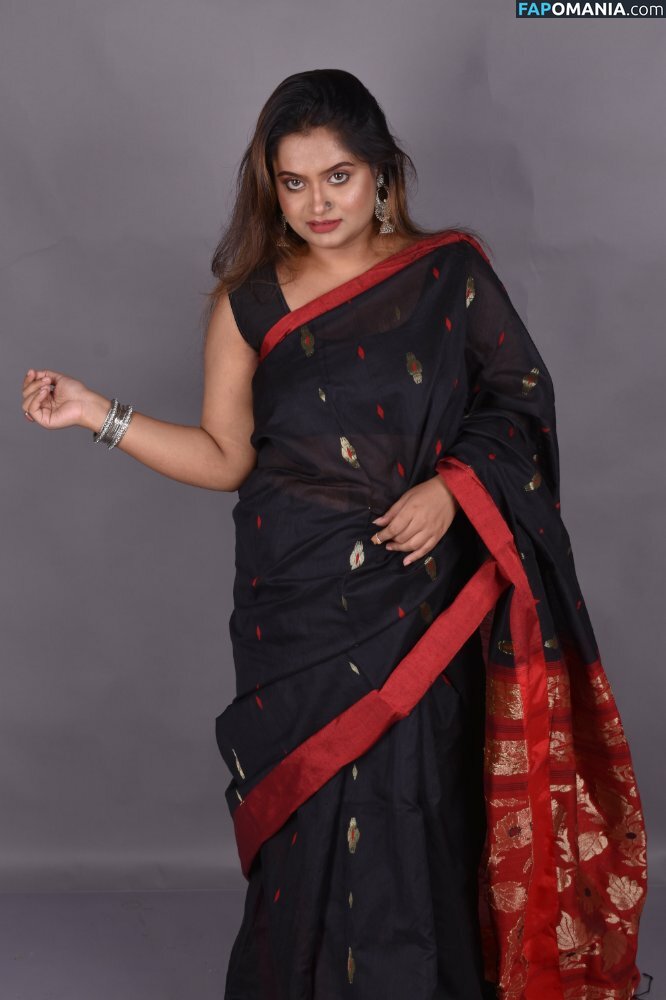 Chandrika Desai / Chandrika Passionica Naken OnlyFans  Läckta Foto #1109