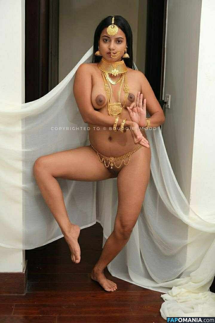 Chandrika Desai / Chandrika Passionica Naken OnlyFans  Läckta Foto #1138