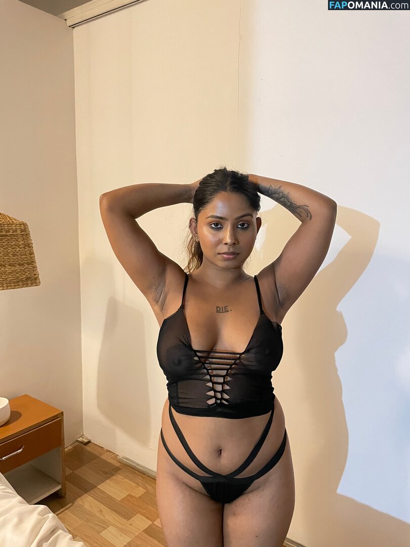 Chandrika Desai / Chandrika Passionica Naken OnlyFans  Läckta Foto #1196