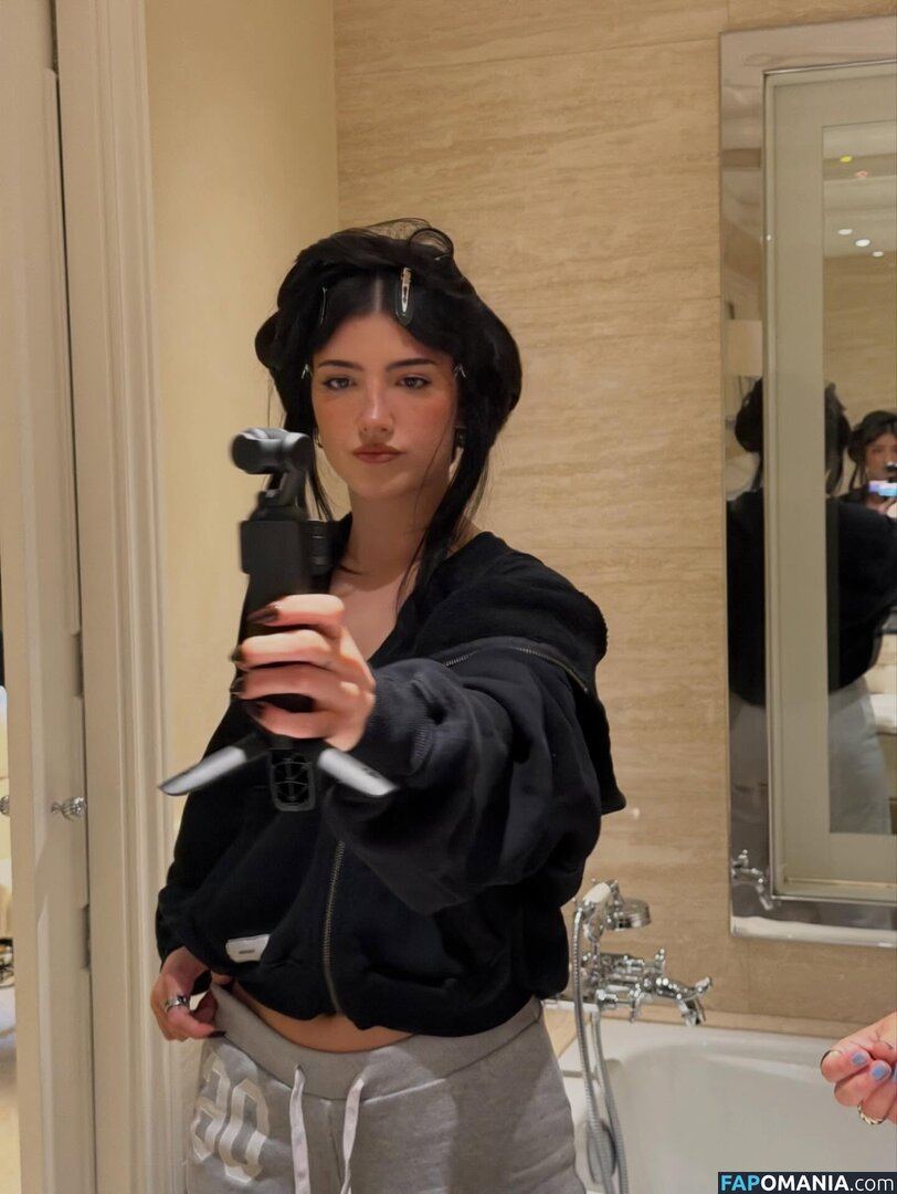 Charli D'Amelio / Charli Damelio / charlidamelio / charliesdamelio Naken OnlyFans  Läckta Foto #1612