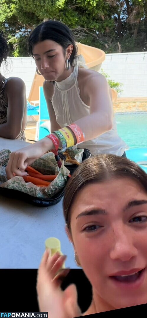 Charli D'Amelio / Charli Damelio / charlidamelio / charliesdamelio Naken OnlyFans  Läckta Foto #1654