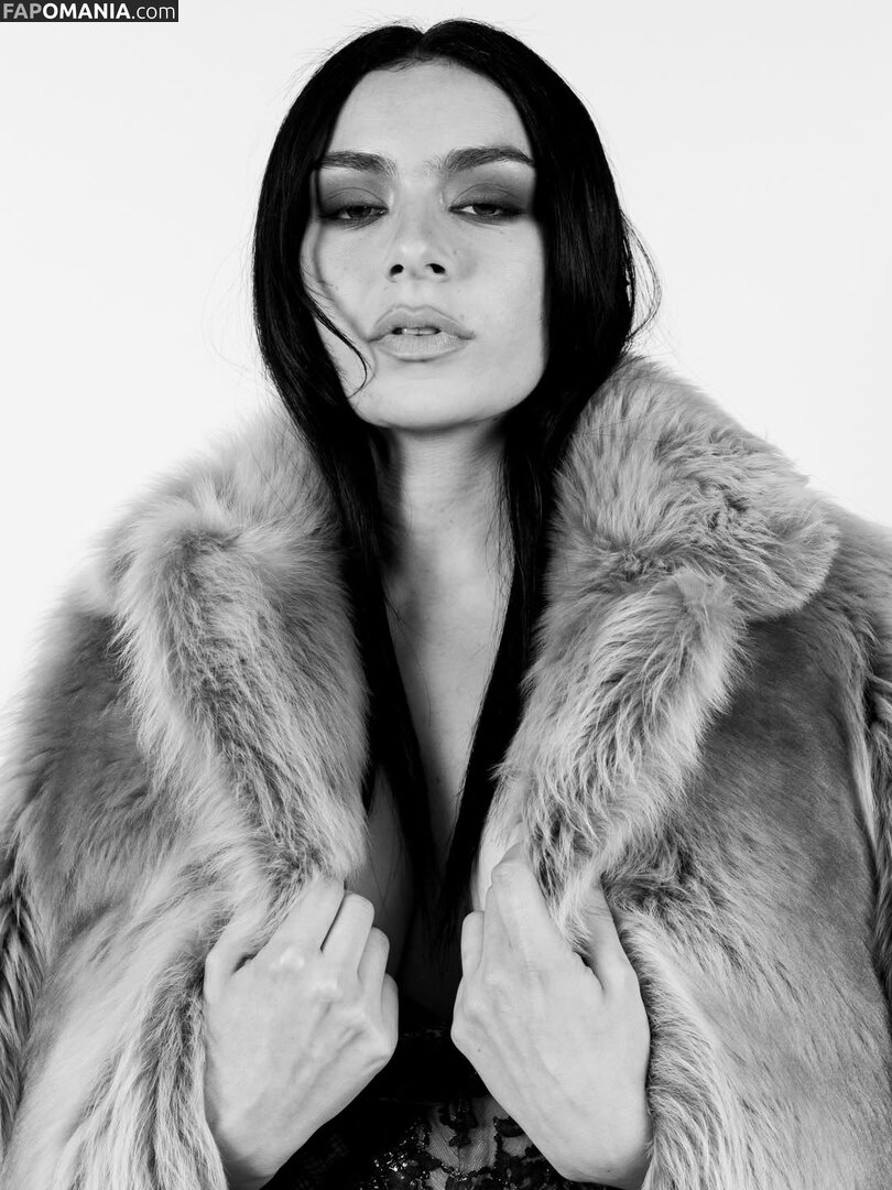 Charli XCX / charli_xcx / charlignarly / charlixcx / https: Naken OnlyFans  Läckta Foto #1276