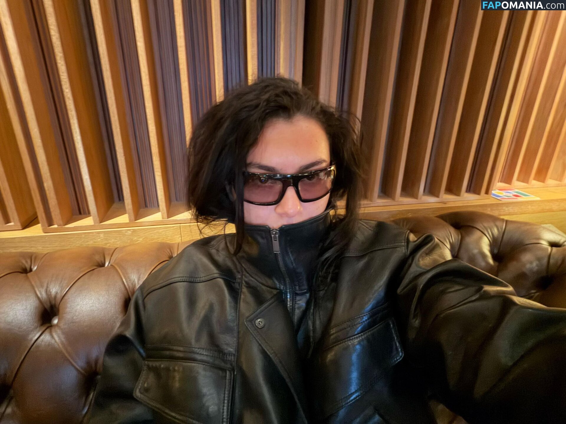 Charli XCX / charli_xcx / charlignarly / charlixcx / https: Naken OnlyFans  Läckta Foto #1290