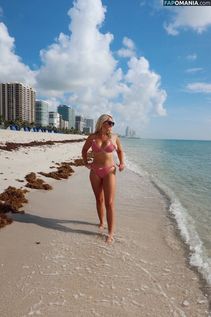 Chasity and Elli Nolan Naken OnlyFans  Läckta Foto #9