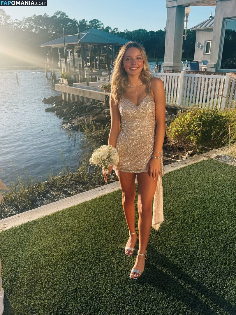 Chasity and Elli Nolan Naken OnlyFans  Läckta Foto #10