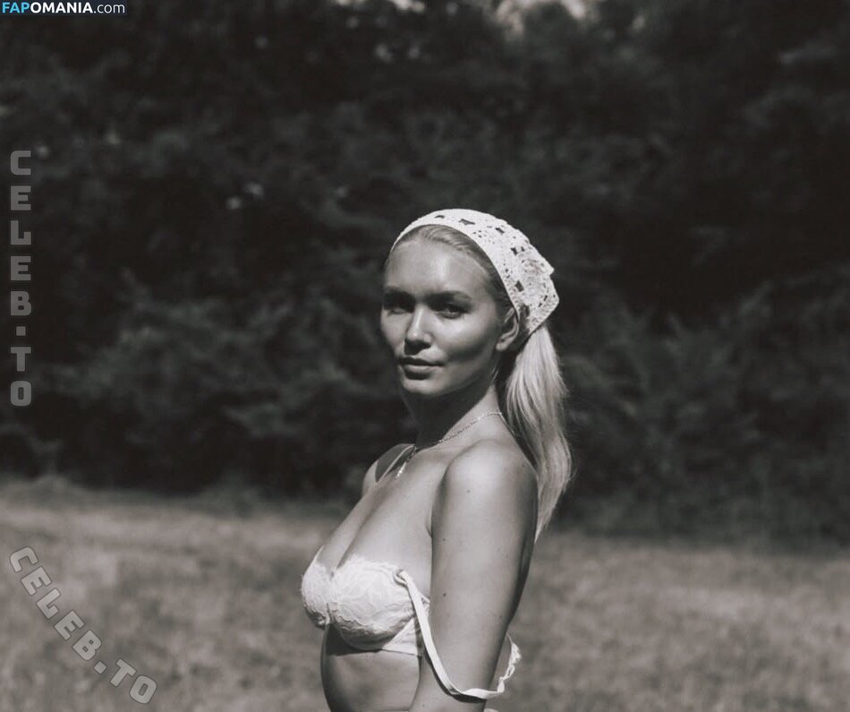 Chiara Schmitt / chiaracs_ Naken OnlyFans  Läckta Foto #13