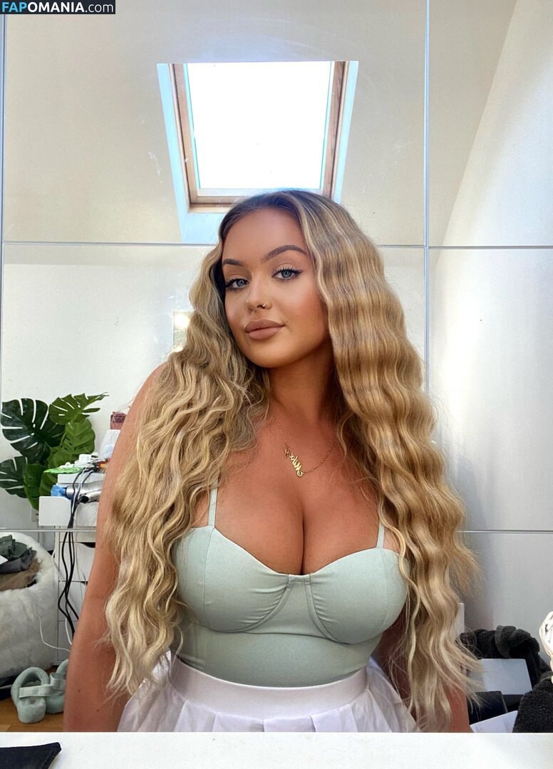Chl0ex0nicole Naken OnlyFans  Läckta Foto #1