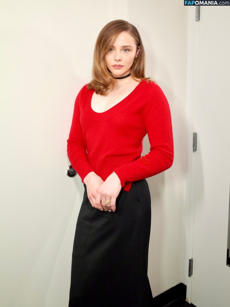 Chloë Grace Moretz / chloegmoretz / https: Naken OnlyFans  Läckta Foto #937