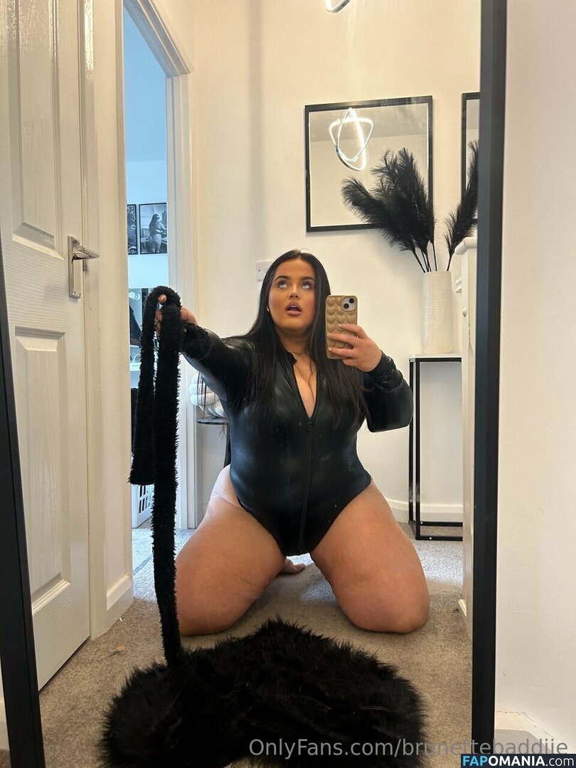 Chloe Jade / Chloe Pauley / brunettebaddiie / chloepauleyx Naken OnlyFans  Läckta Foto #73