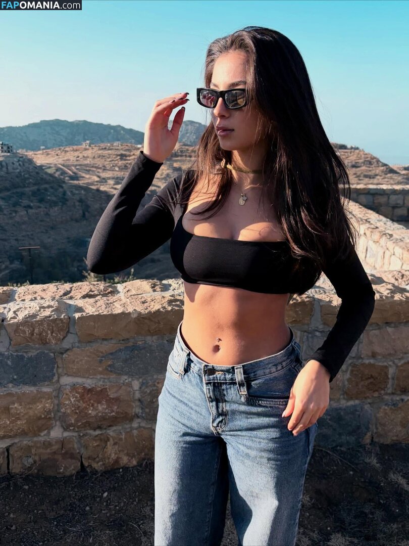 chloeabouserhal / chloealvara Naken OnlyFans  Läckta Foto #1