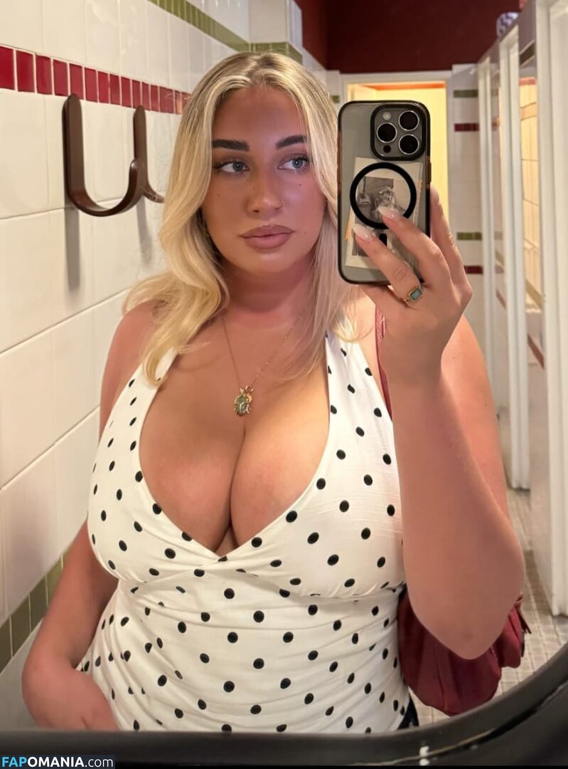 chloemoriondo / https: Naken OnlyFans  Läckta Foto #13