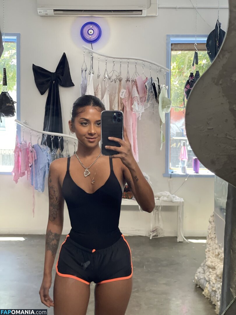 Chrissymenzies / chrissymenzies__ Naken OnlyFans  Läckta Foto #11