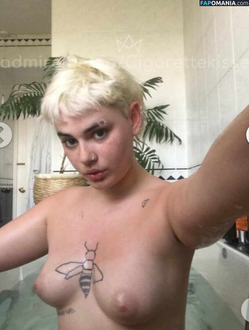Sexlesspistols / cigarettekisses Naken OnlyFans  Läckta Foto #1