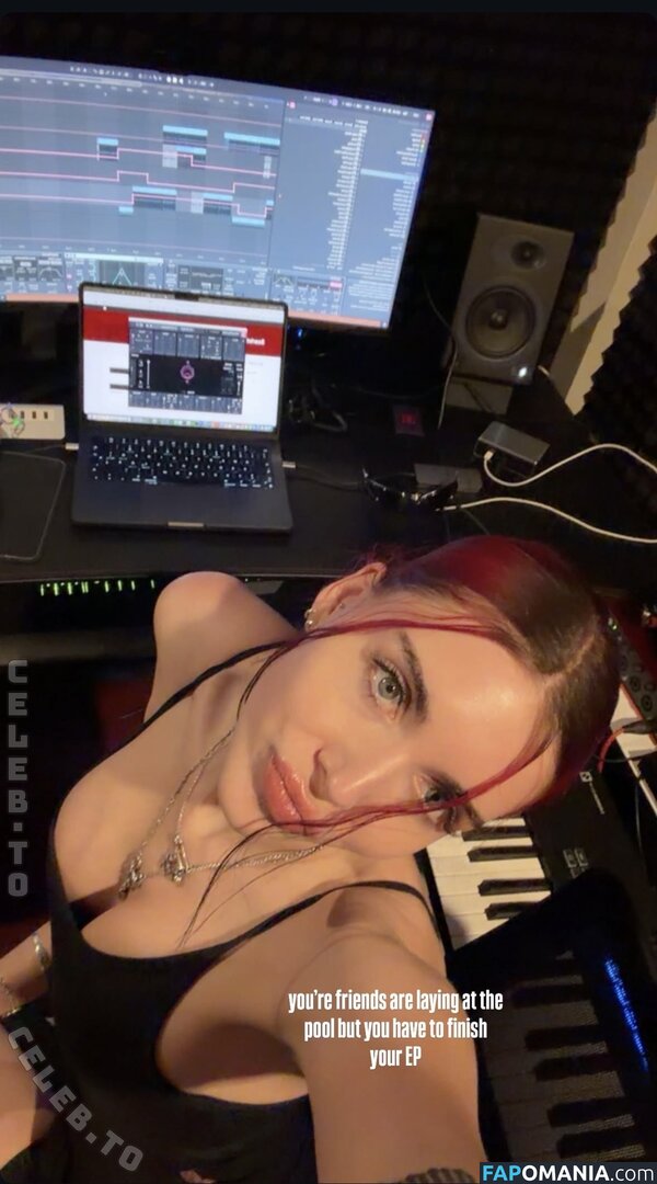 Clara Cuve / ClaraCuvéyt / clara_cuve / claracuve / cuveclara Naken OnlyFans  Läckta Foto #1