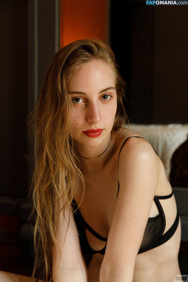 Claudia Lion / Claurilion / officialcclionx Naken OnlyFans  Läckta Foto #9