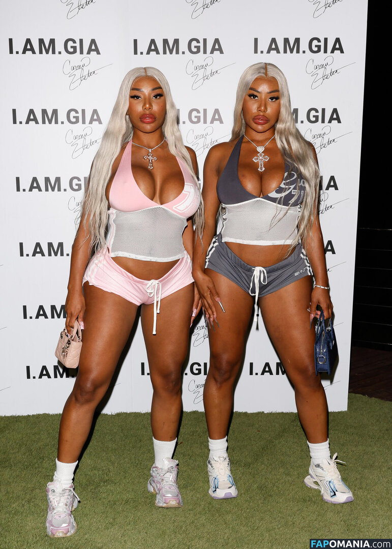 Clermonttwins Naken OnlyFans  Läckta Foto #35