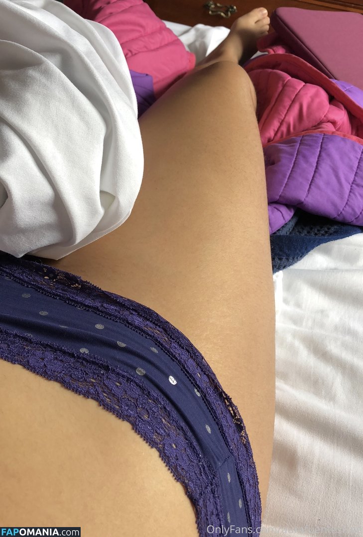 college_u / collegeaura Naken OnlyFans  Läckta Foto #10