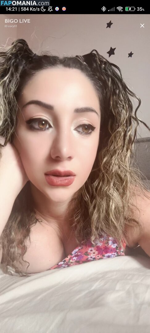 Corinnesposito97 / Cory01 Naken OnlyFans  Läckta Foto #2