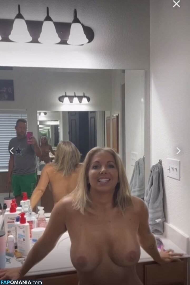 Courtney Ann / courtneyanntt / courtneyyyannnn Naken OnlyFans  Läckta Foto #49