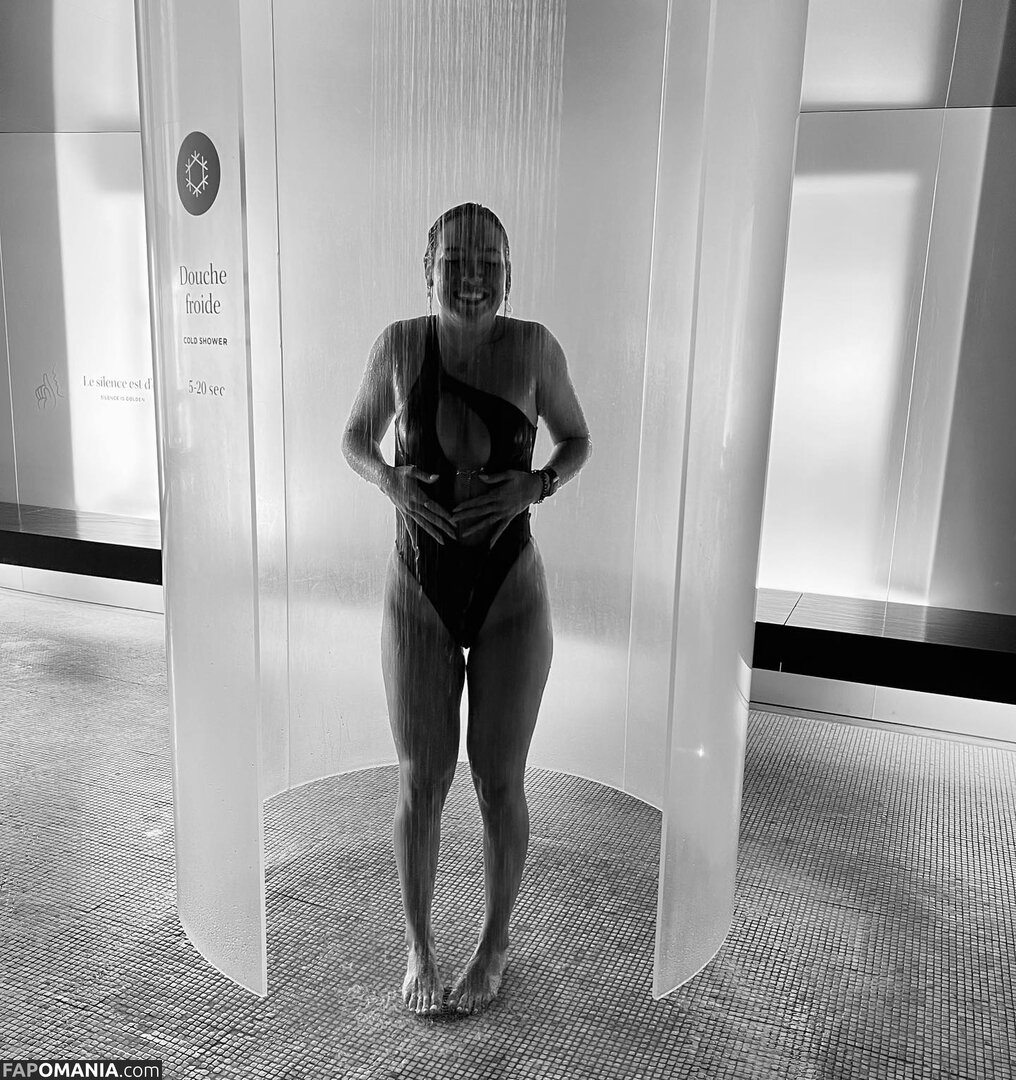 Courtney Sarault / court_sarault / courtsarault / https: Naken OnlyFans  Läckta Foto #18