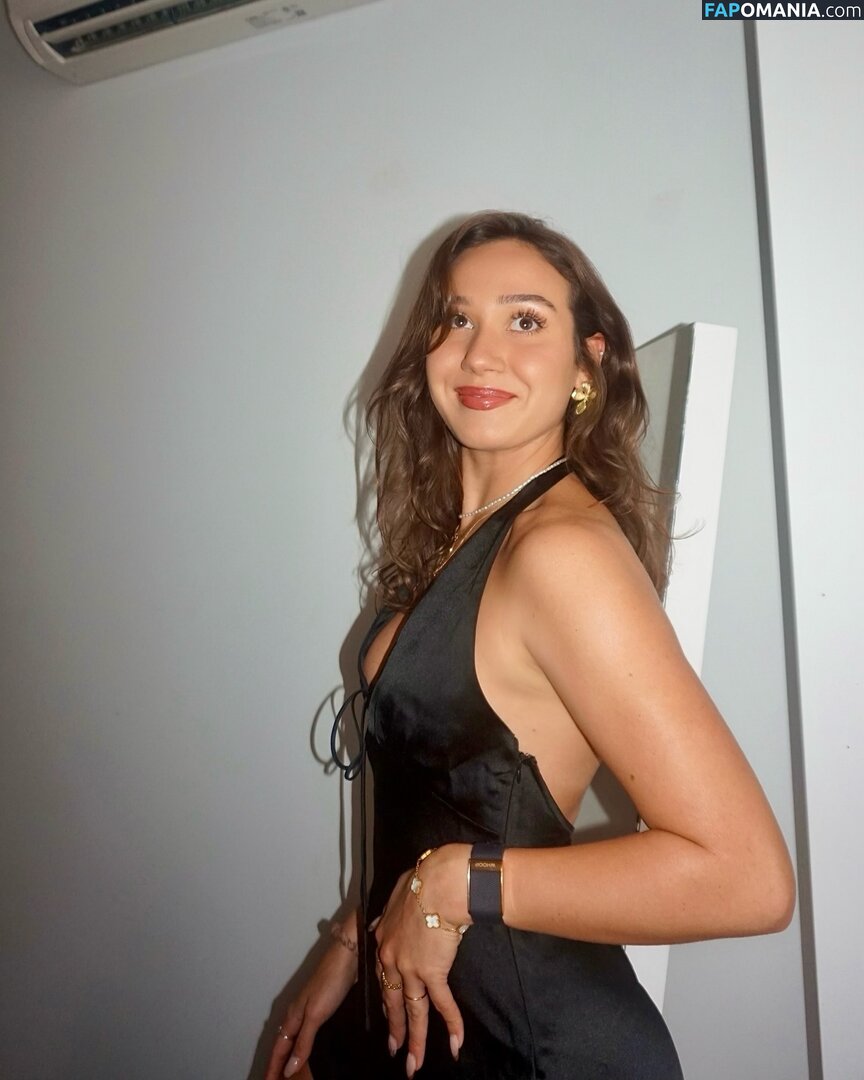 Courtney Sarault / court_sarault / courtsarault / https: Naken OnlyFans  Läckta Foto #26