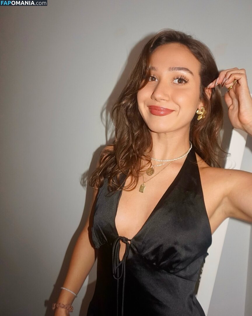 Courtney Sarault / court_sarault / courtsarault / https: Naken OnlyFans  Läckta Foto #28