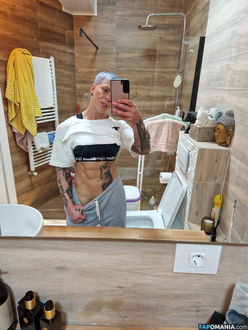 chelseypleasant / crazyxbody / https: / musclegirlxxx Naken OnlyFans  Läckta Foto #221